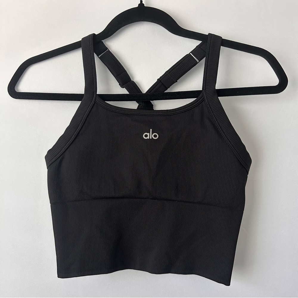 ALO Yoga Women's Seamless Ribbed Favorite Bra Tank - Picture 2 of 3